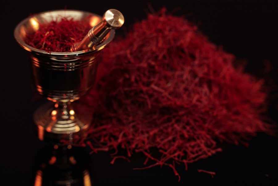 How can recognize the high_quality Saffron from adulterated Saffron?